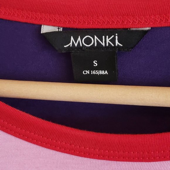 Monki Ruffle Ringer Tshirt - Picture 3 of 4